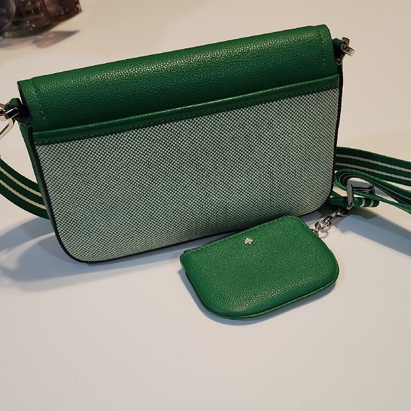 Kate Spade Green Crossbody Bag with Two-Tone Design Leather and Tweed - Picture 7 of 7
